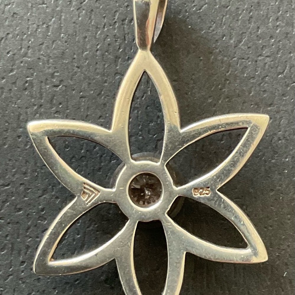 SILPADA Black Leather Cord Necklace AND Silver Flower Pendant - Picture 11 of 16